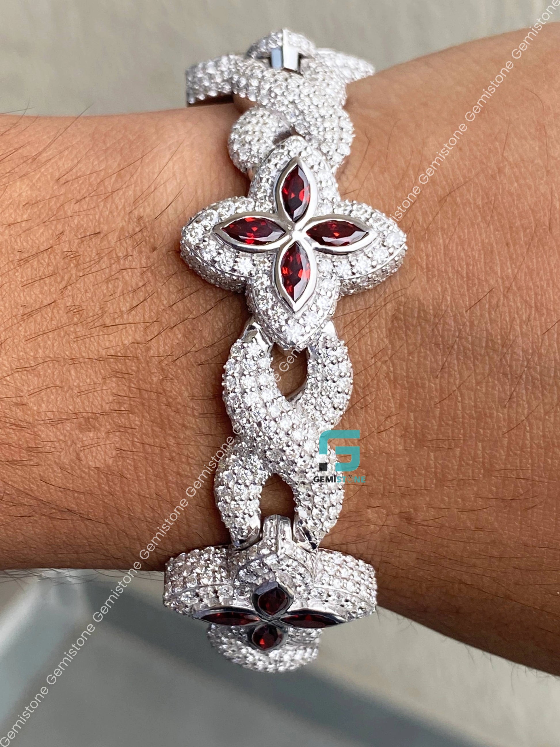 Red Marquise Moissanite Clover Bracelet