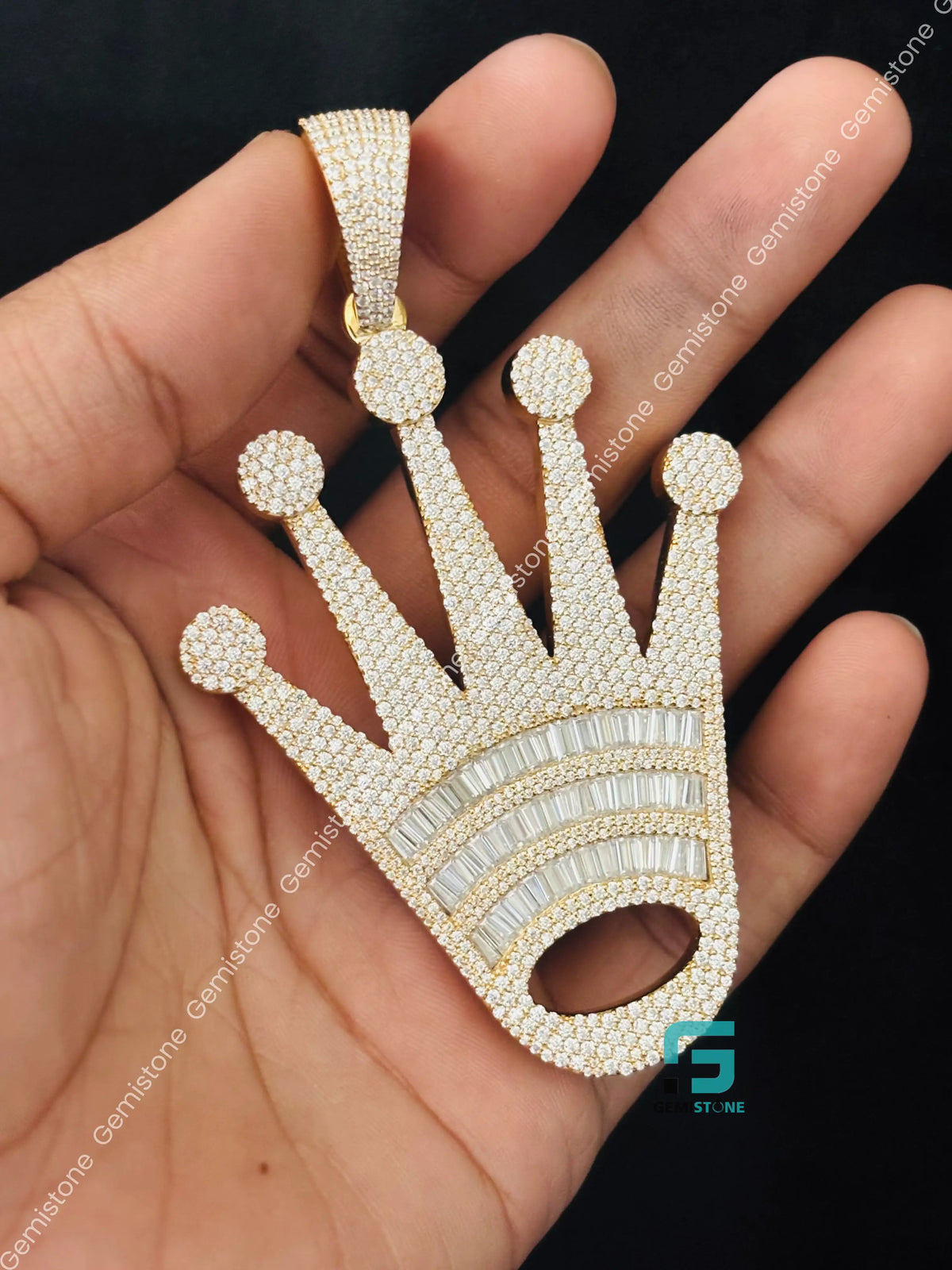 Baguette and Round Moissanite Roli Crown Shape Pendant