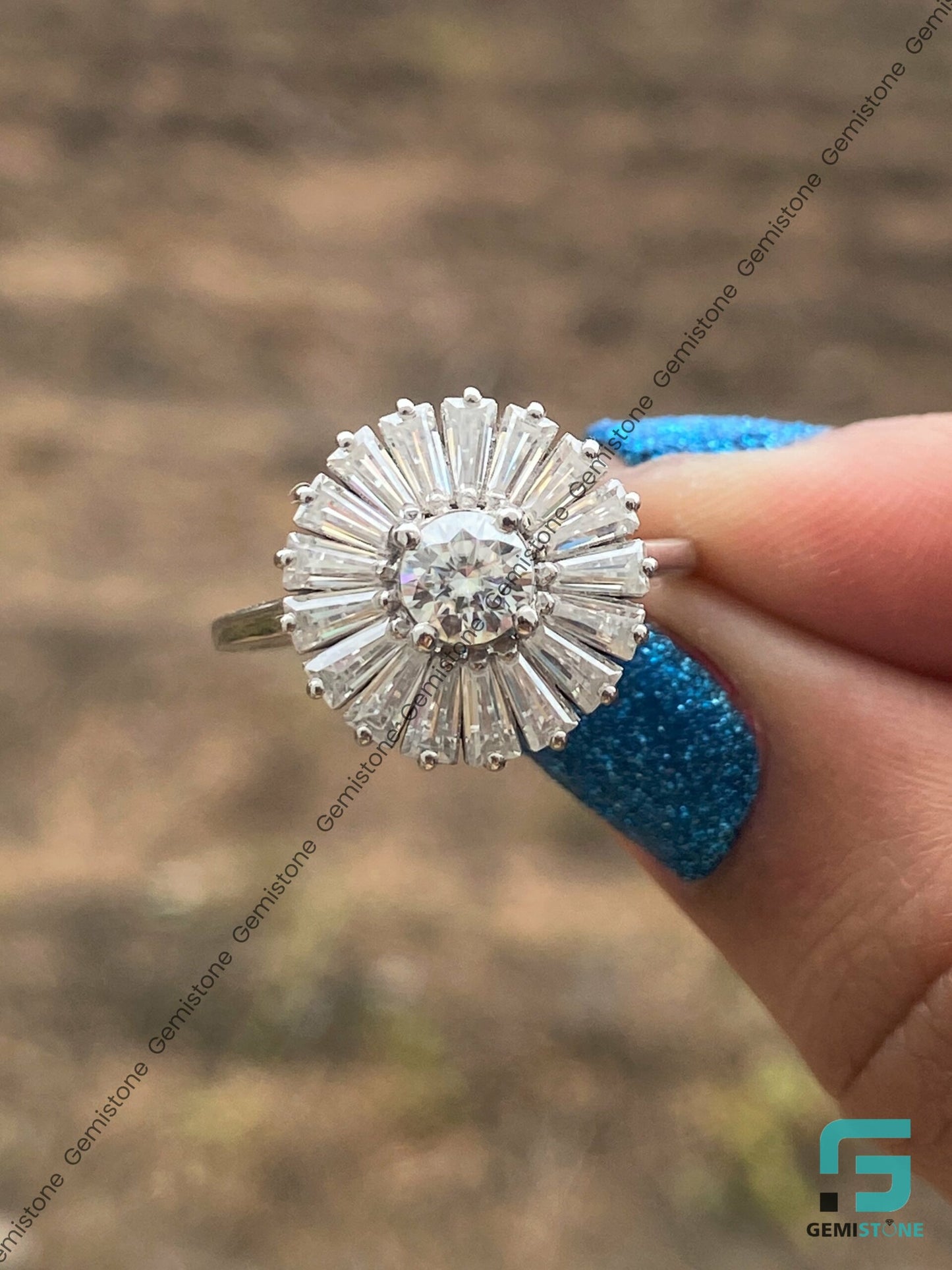 Round-and-Baguette-Cut-Moissnaite-Halo-Ring