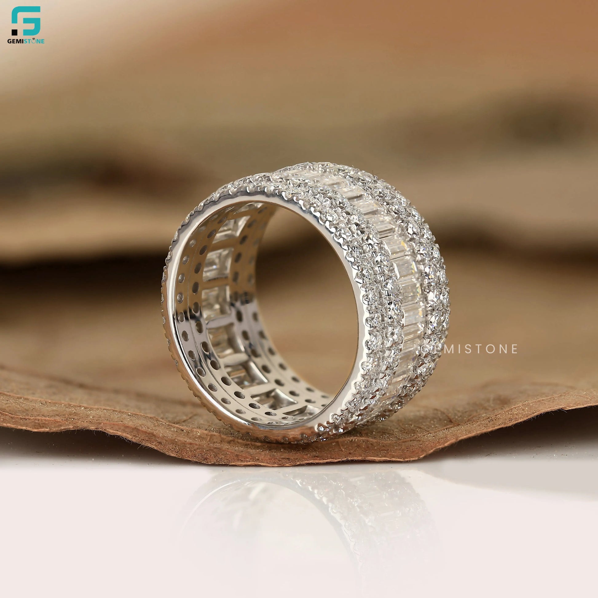 Round Cut And Baguette Cut Lab Grown Diamond Wedding Band For Women