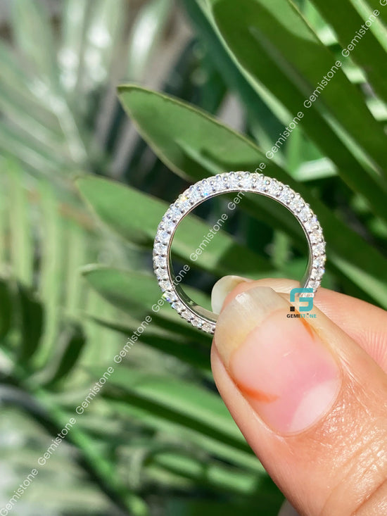 Round Cut Full Eternity Band