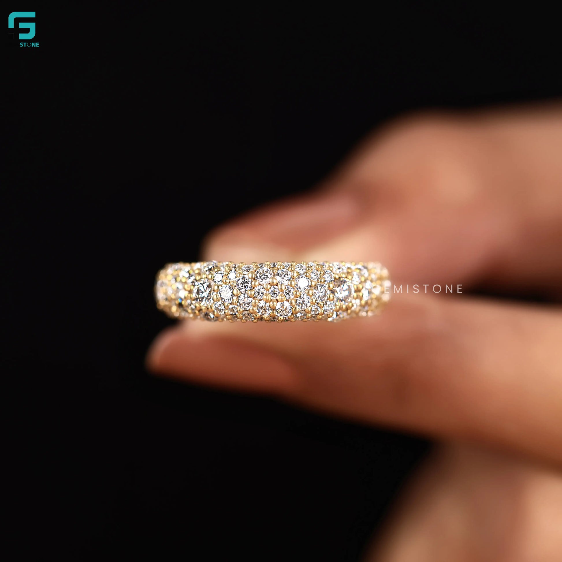 Round Diamond Chunky Diamond Wedding Band 