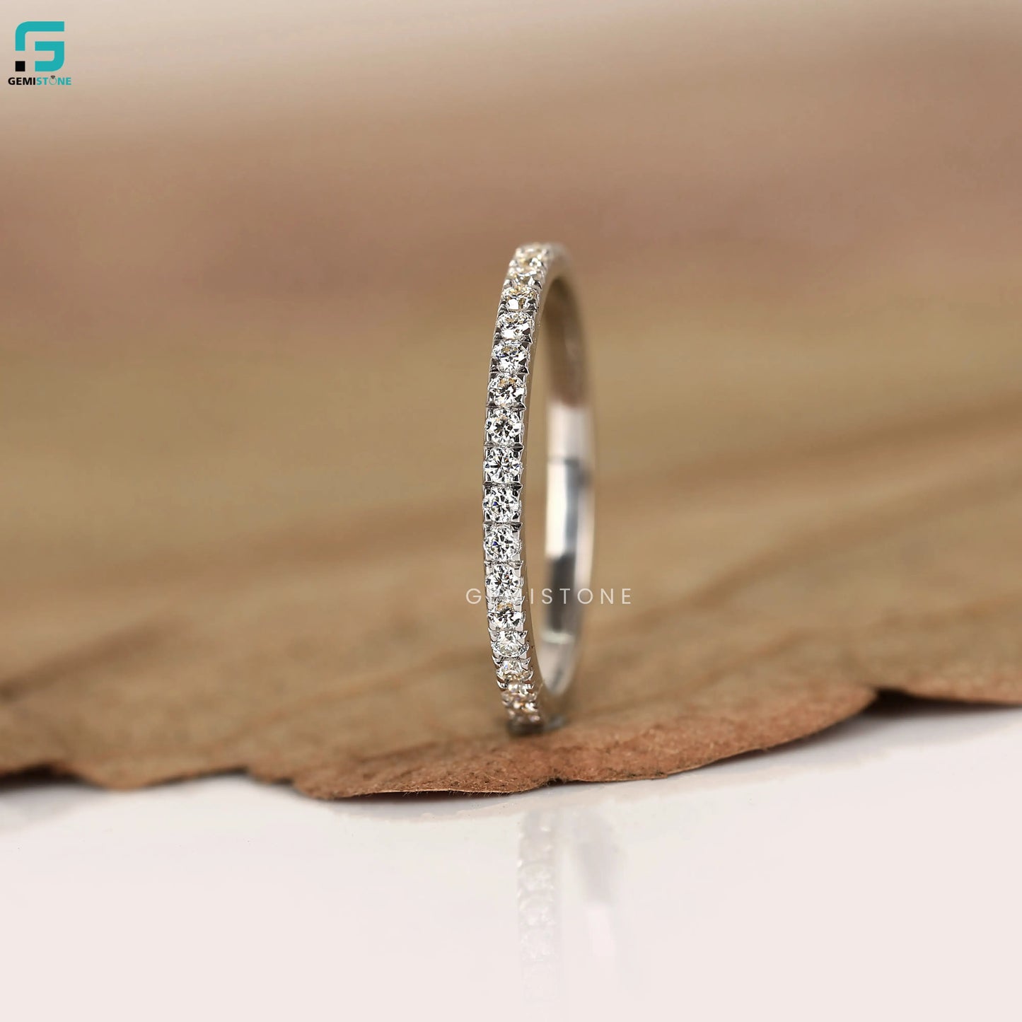 Round Full Eternity Simpal Lab Diamond Band 