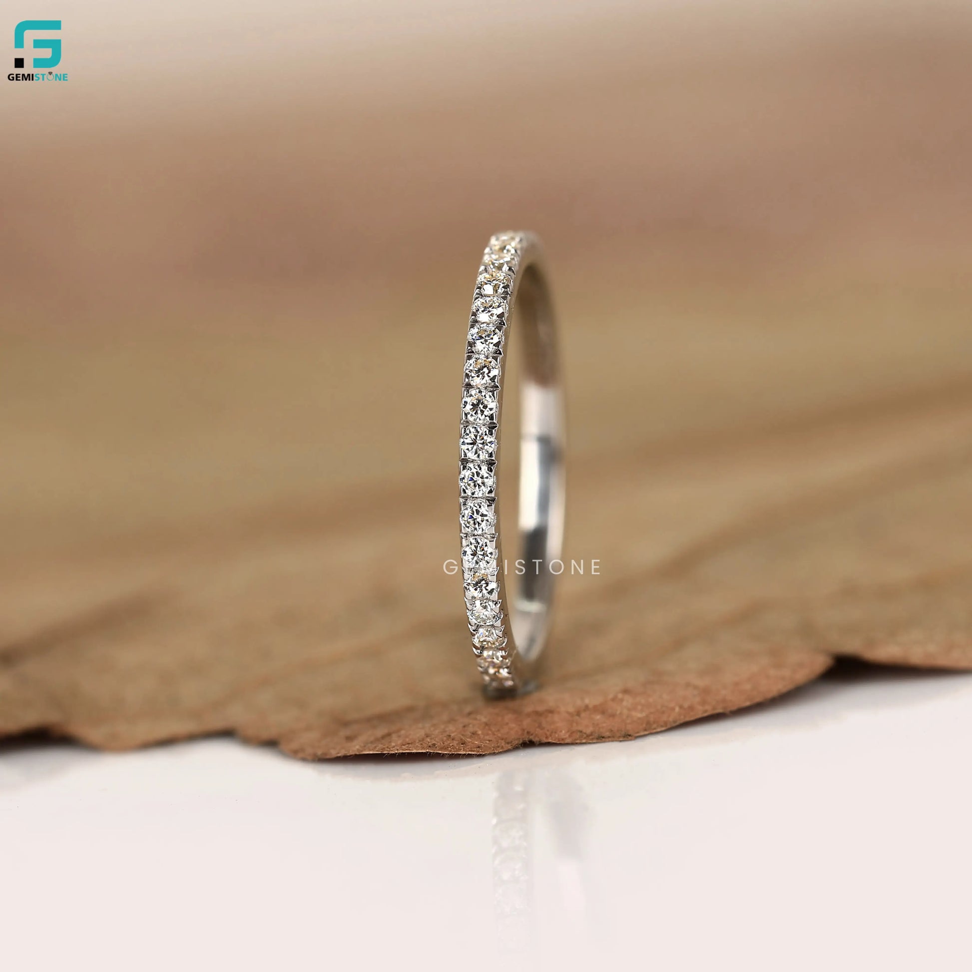 Round Full Eternity Simpal Lab Diamond Band 