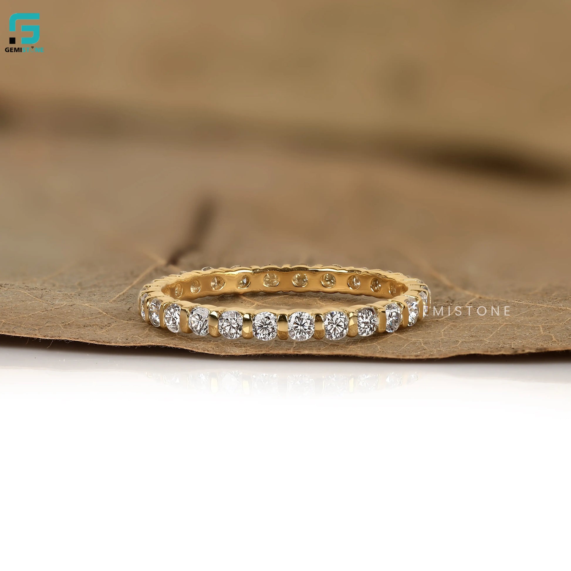 Round Lab Diamond Eternity Wedding Anniversary Band