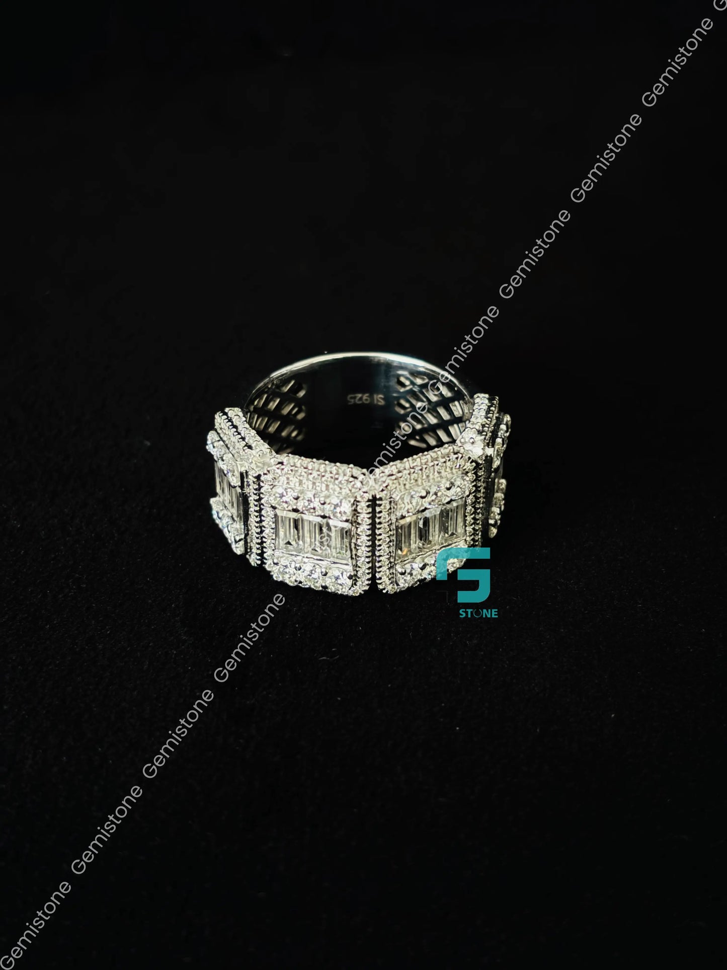 Round_ Bagutte Moissanite Hip Hop Ring