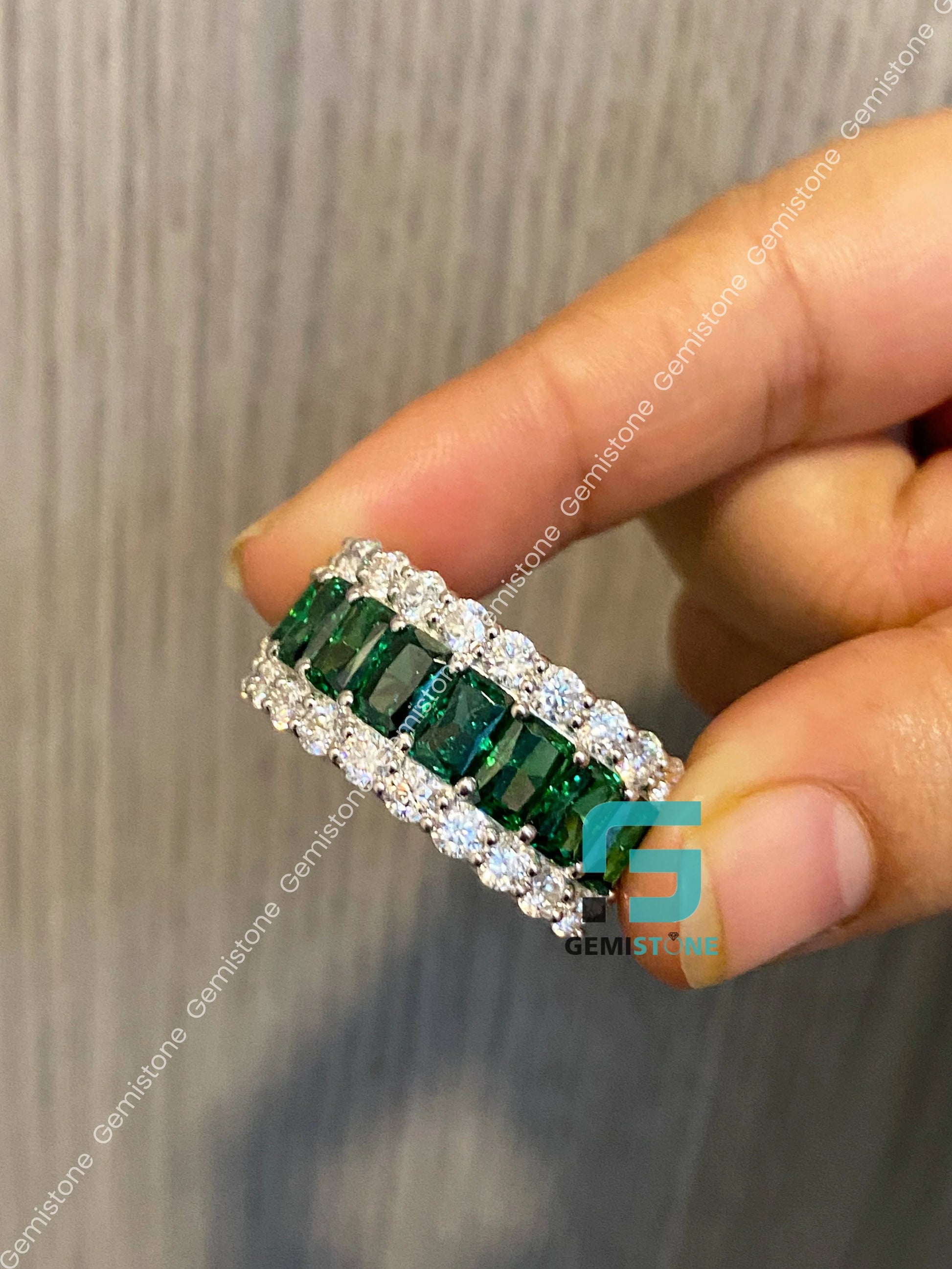 Round_ Emerald Iced Out Wedding band