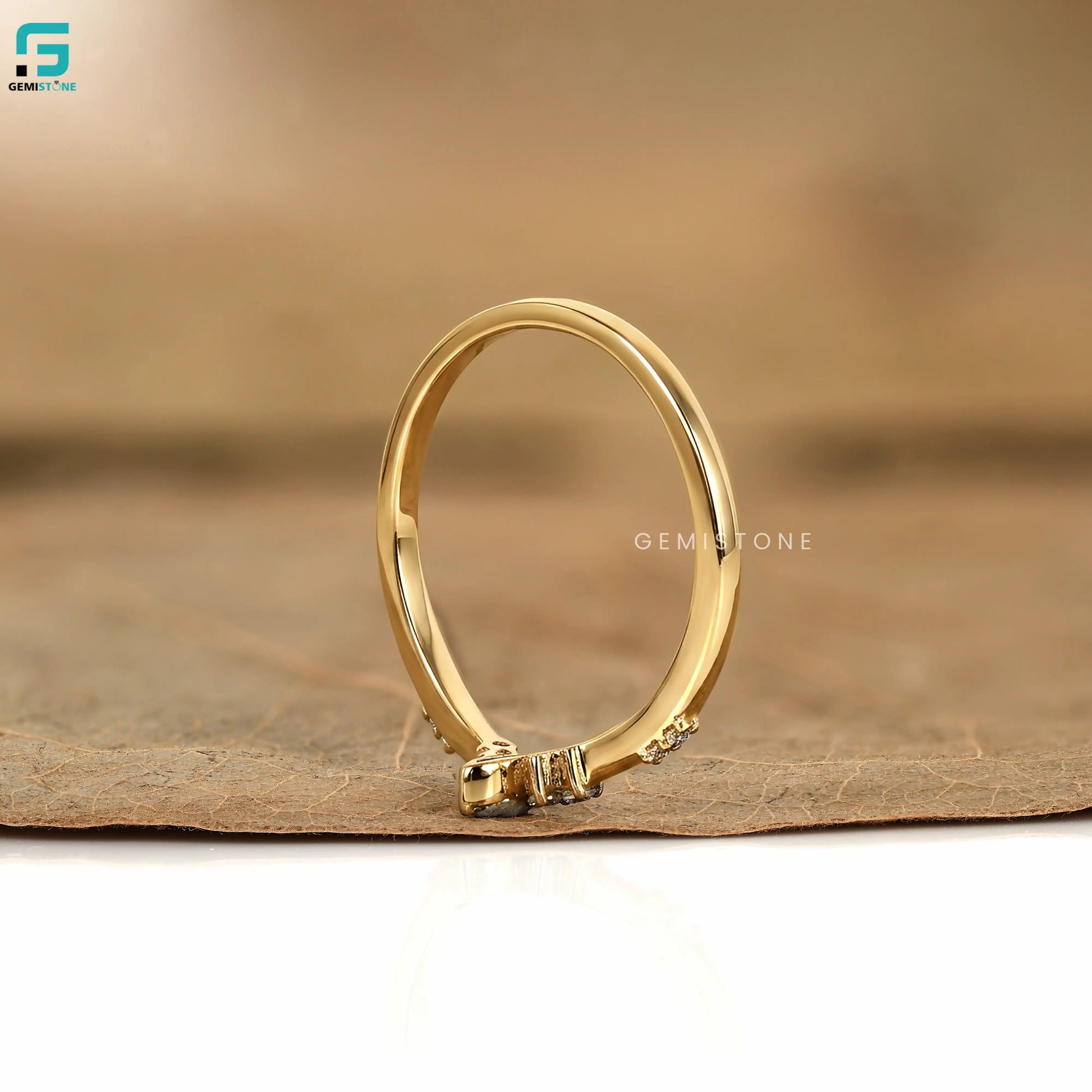 Round and Marquise Lab Grown Diamond Curved Wedding Band For Women
