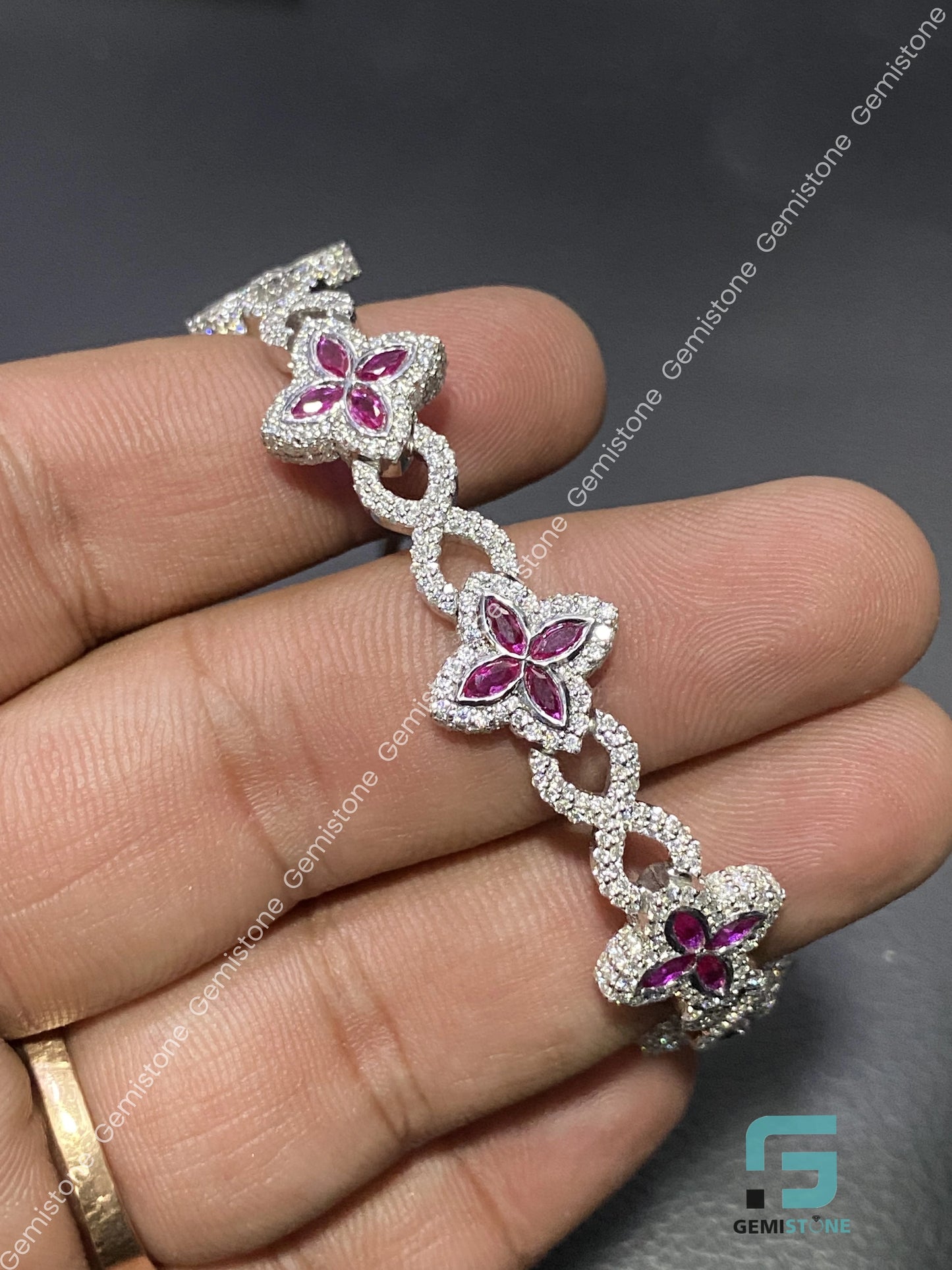 Silver Pink Clover Moissanite Luxury Bracelet