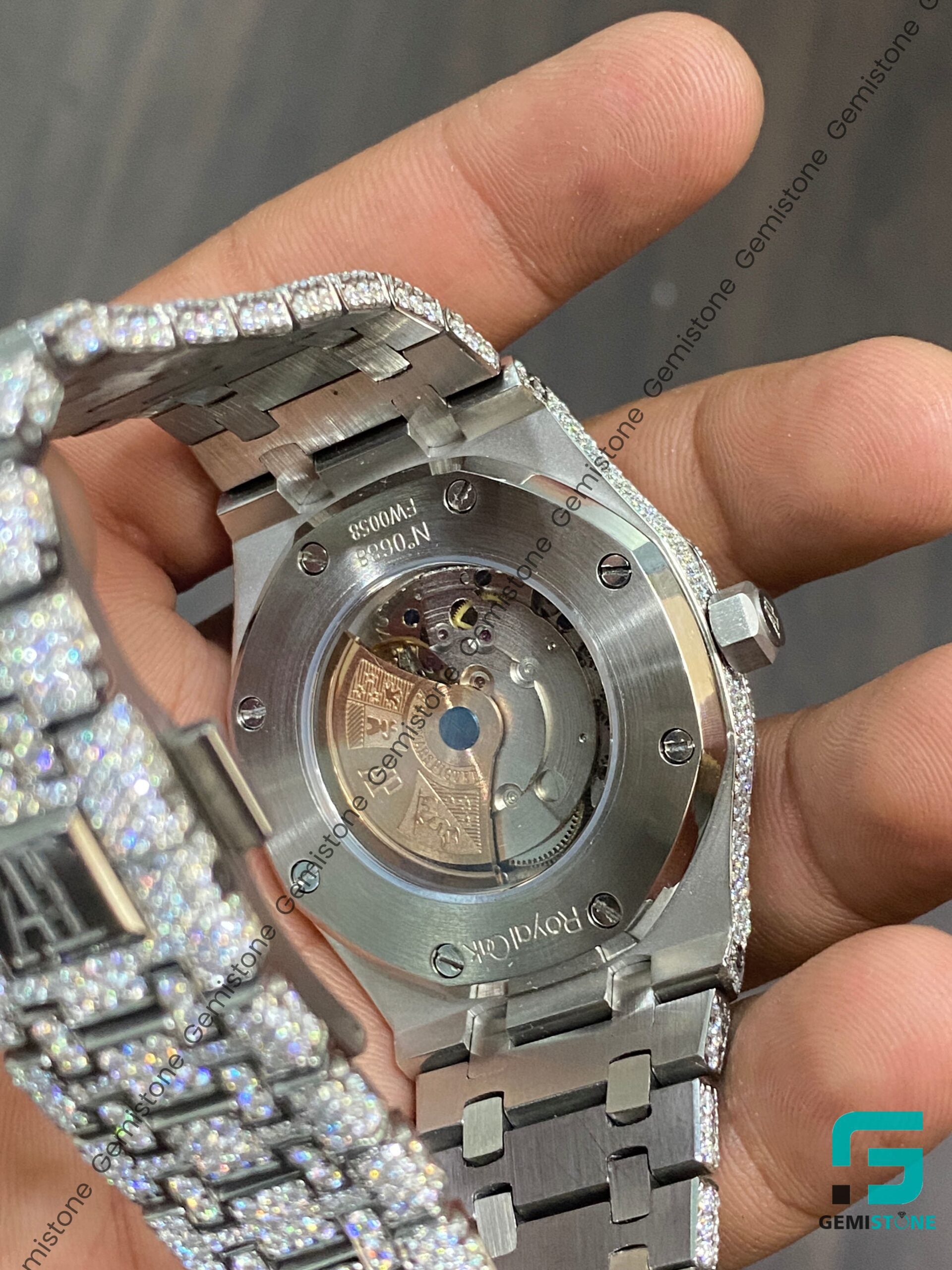 Stainless-Steel-Ap-Moissanite-Watch-1