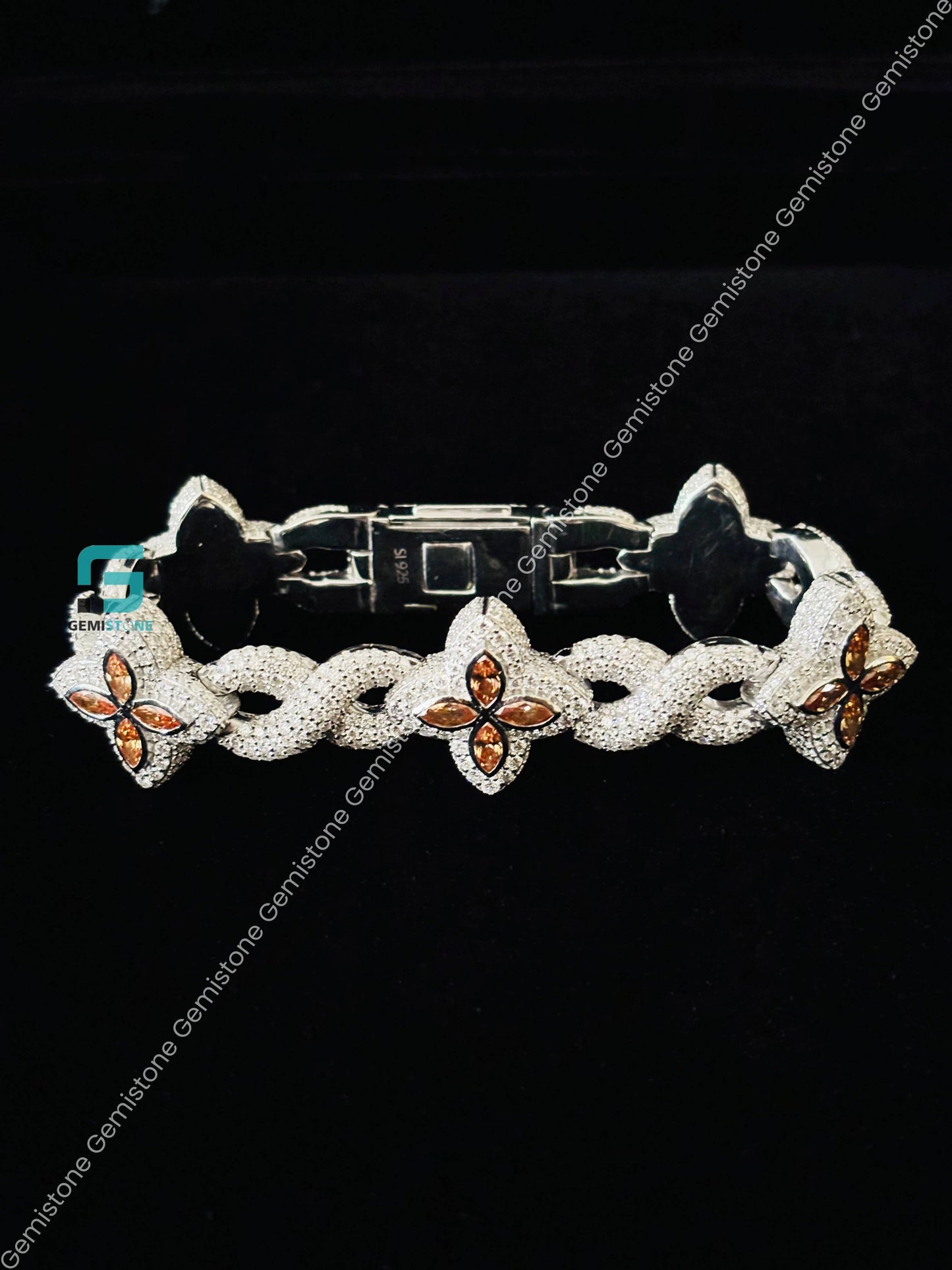 Studded Moissanite Clover Bracelet