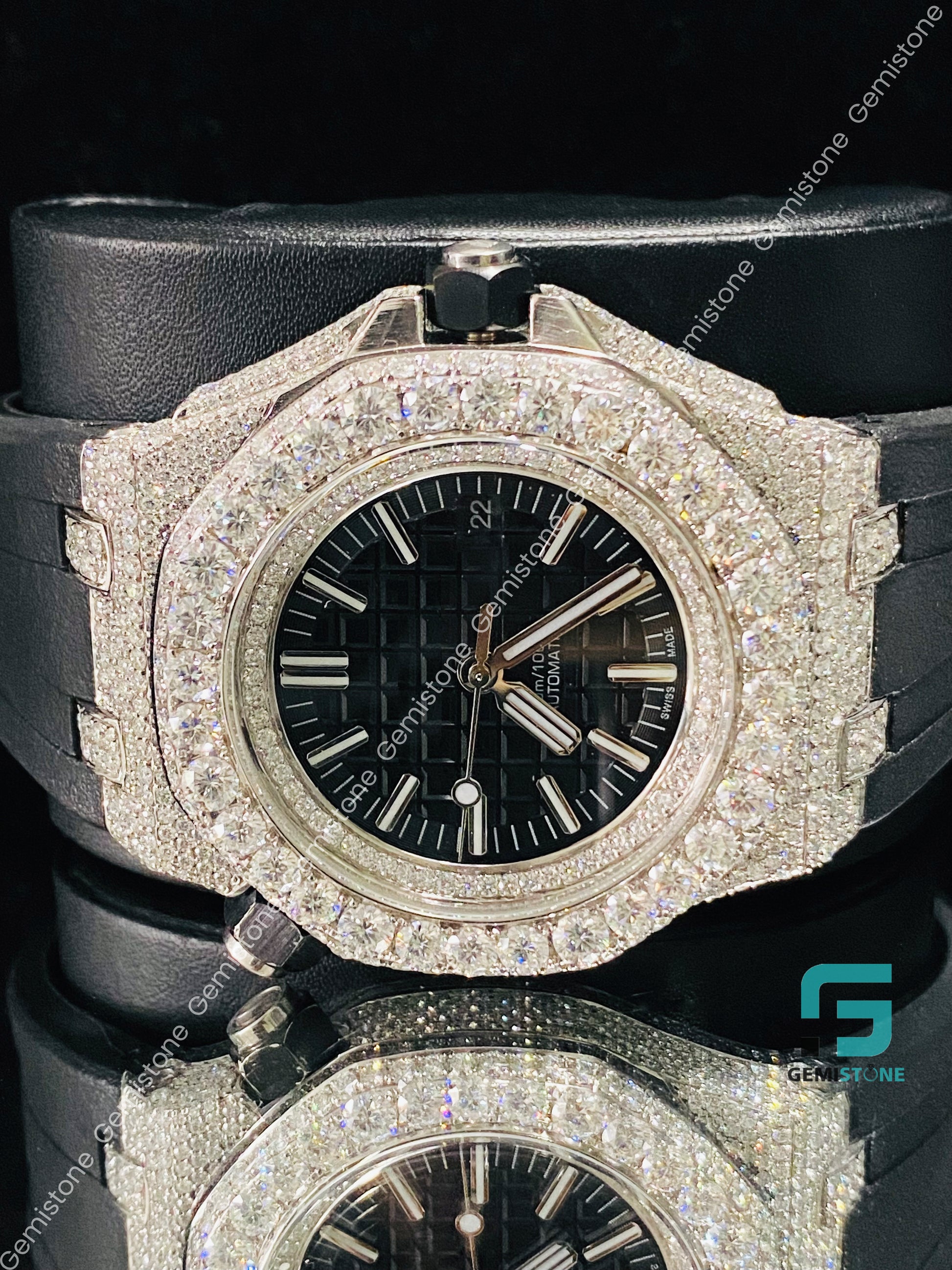 Tapisserie Pattern Bust Down Moissanite Watch