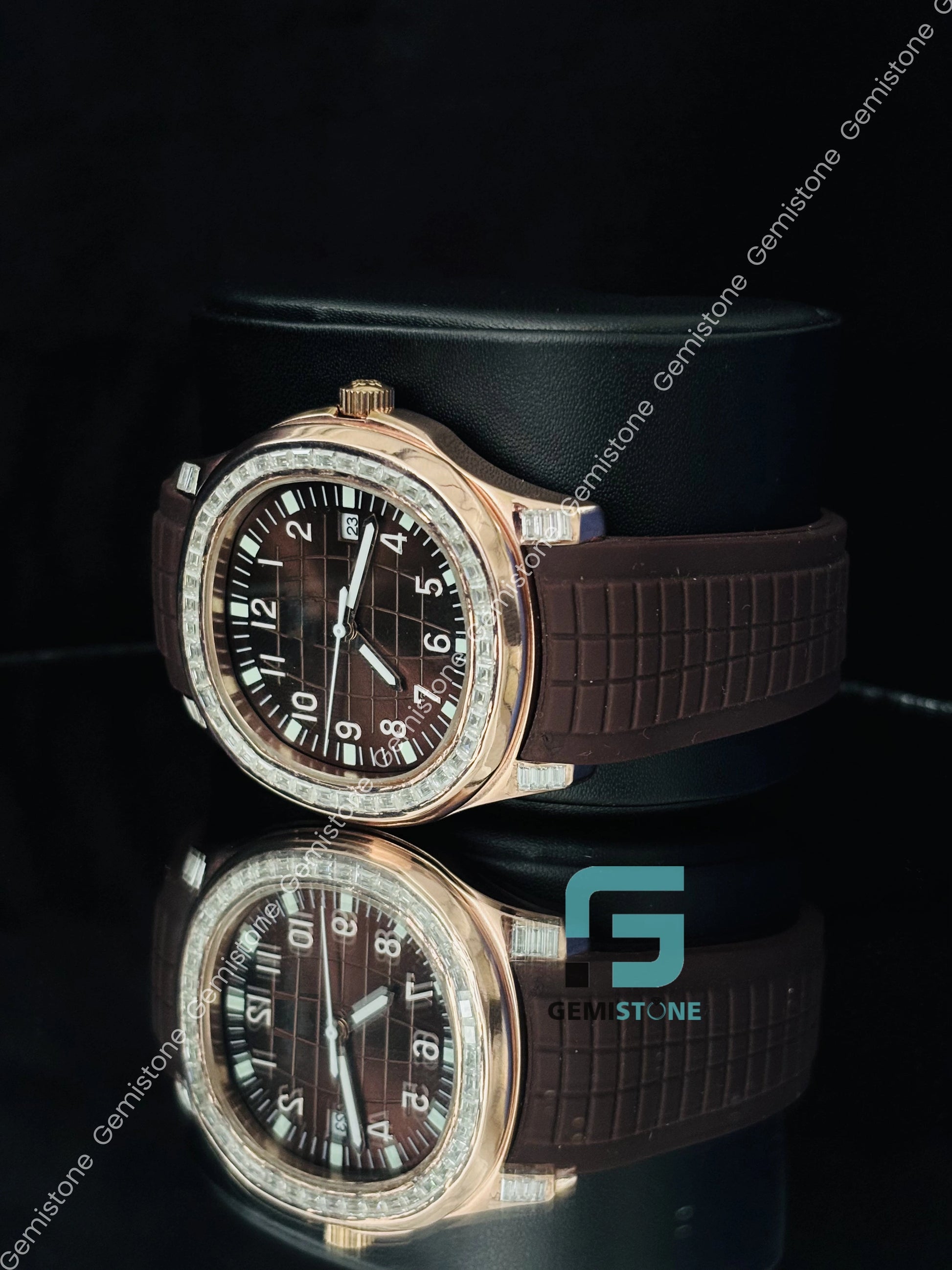 Tapisserie Pattern Dial Brown Rubber Belt Moissanite Watch