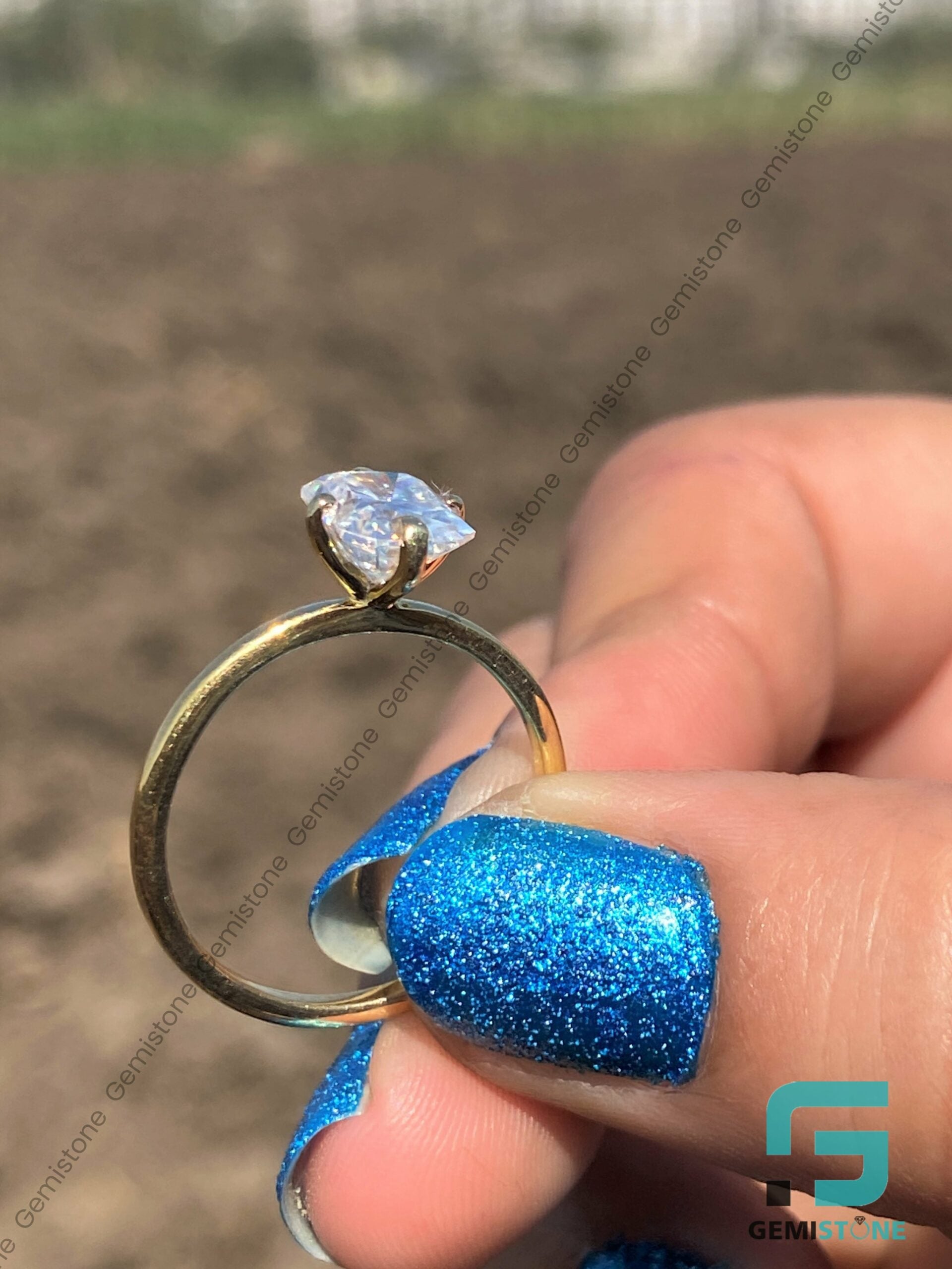 Unique-Compass-Point-Prong-Ring