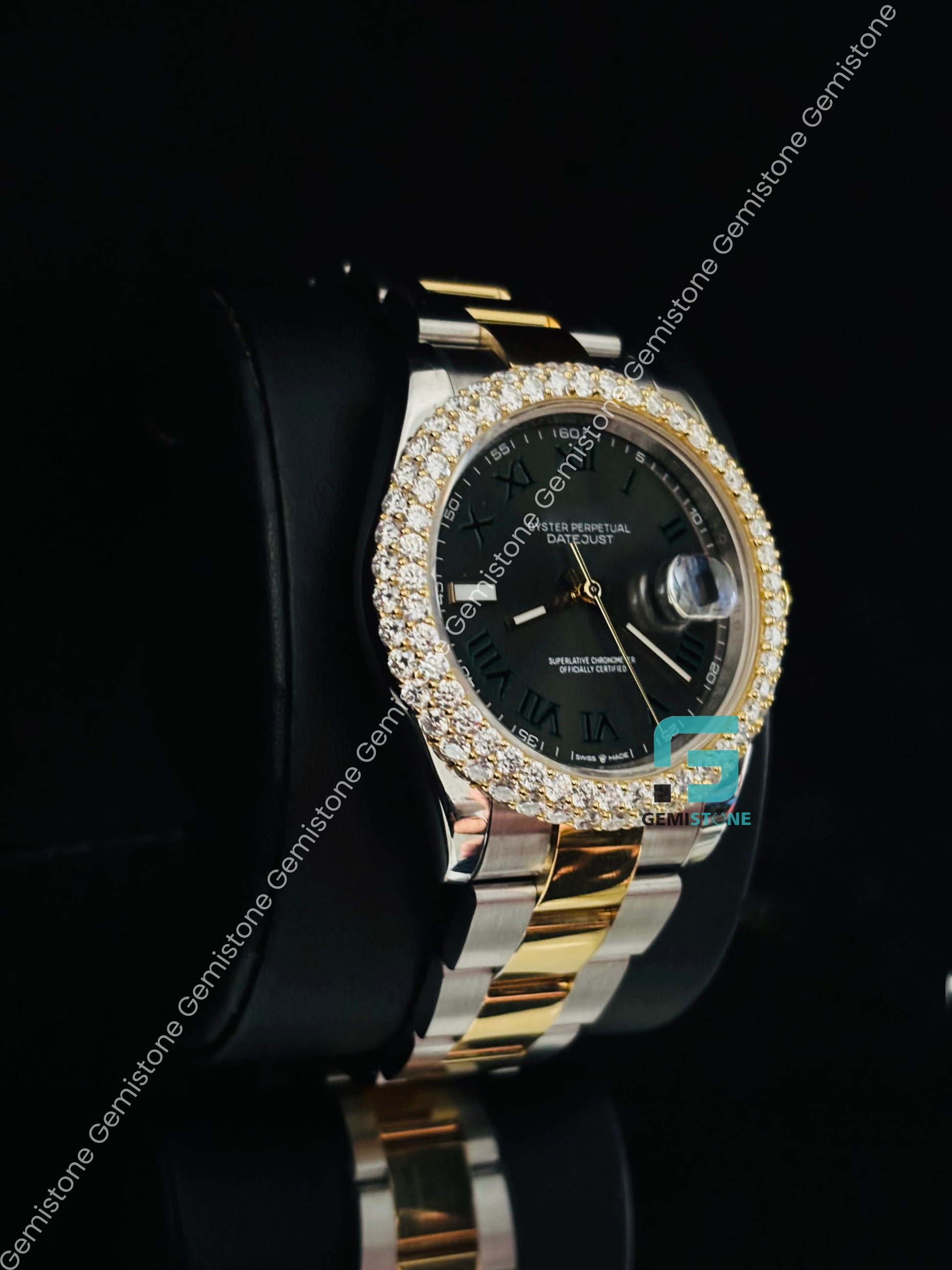 Unisex Wimbledon Dial Moissanite Bezel Dial Watch