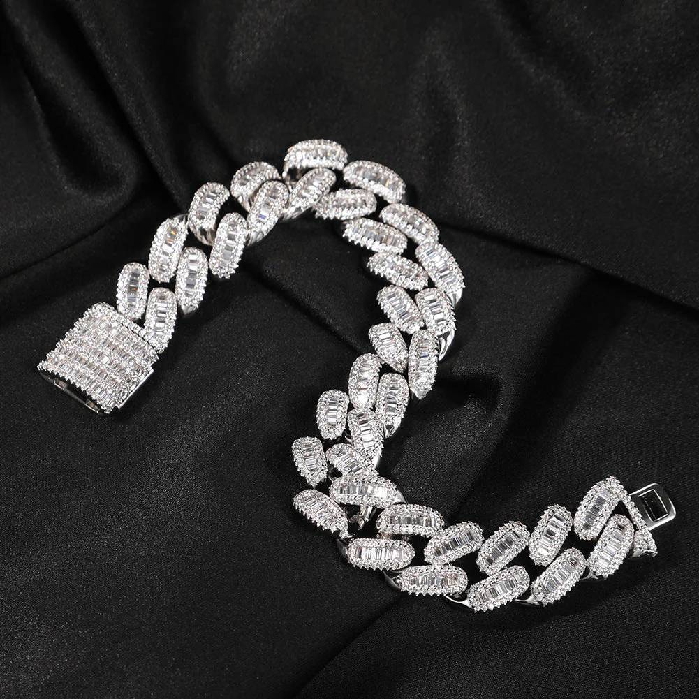VVS-Moissanite-Baguette-Diamond-Bracelet