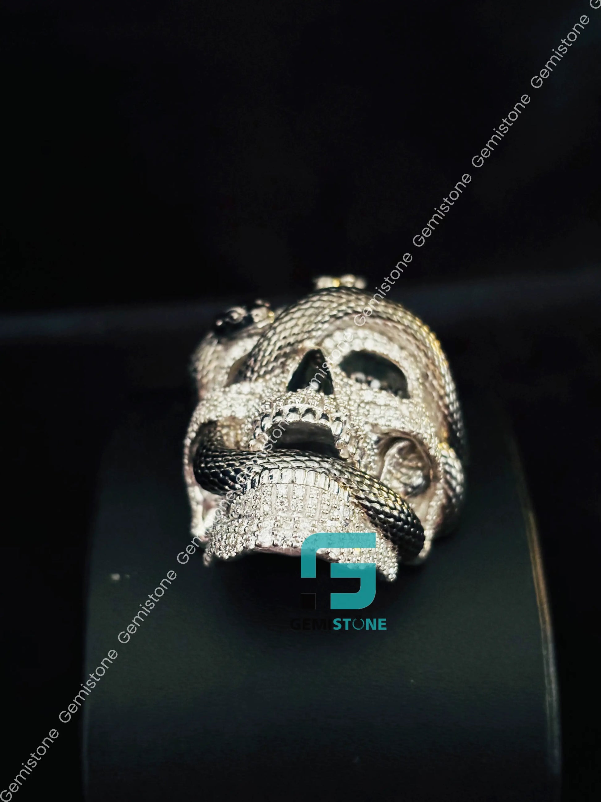 VVS Moissanite Black_ White Hip Hop Pendant