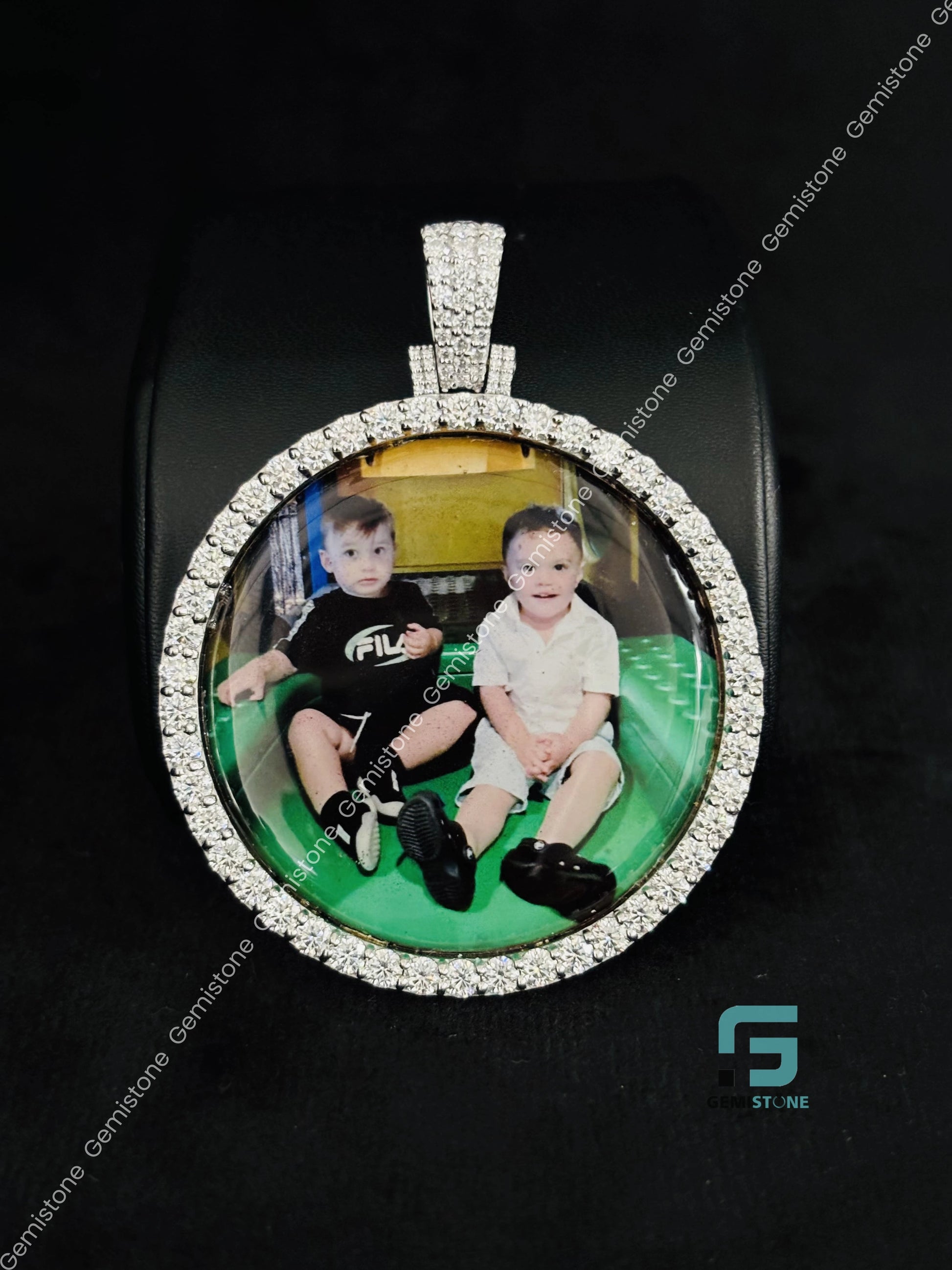 VVS Moissanite Custom Pendant