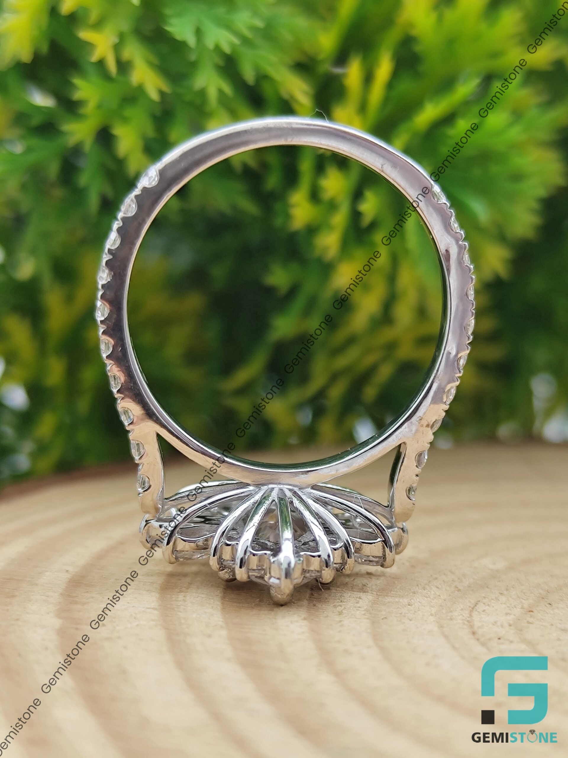 Vintage-Marquise-Cut
