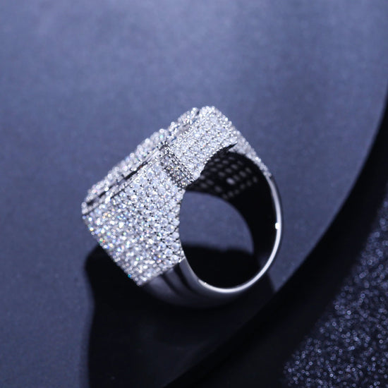 moissanite-ring 9